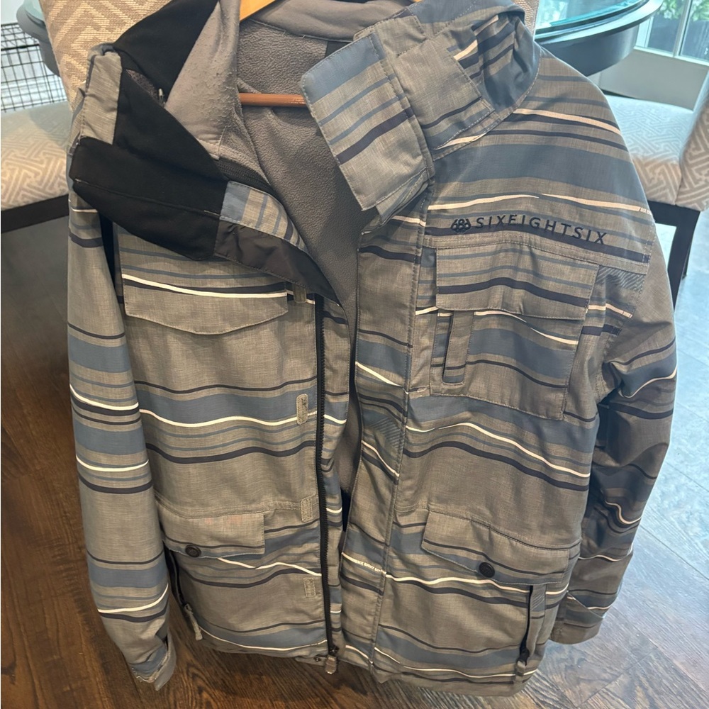 686 Men's Blue and Gray Striped Ski Jacket